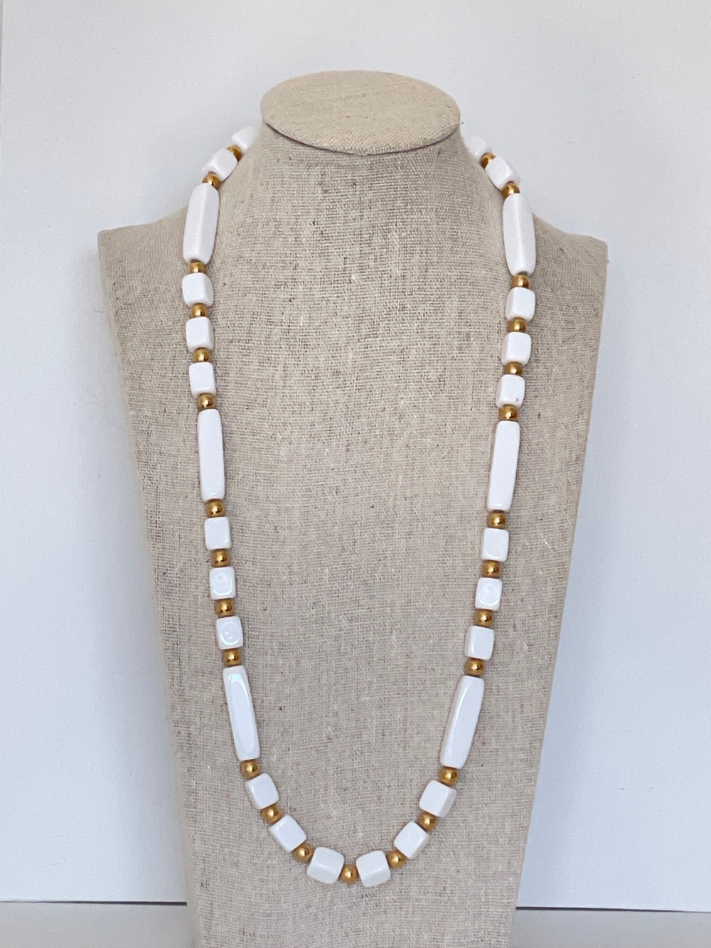 Vintage Trifari White Acrylic and Gold Tone Geometric Bead Necklace 24” Summer